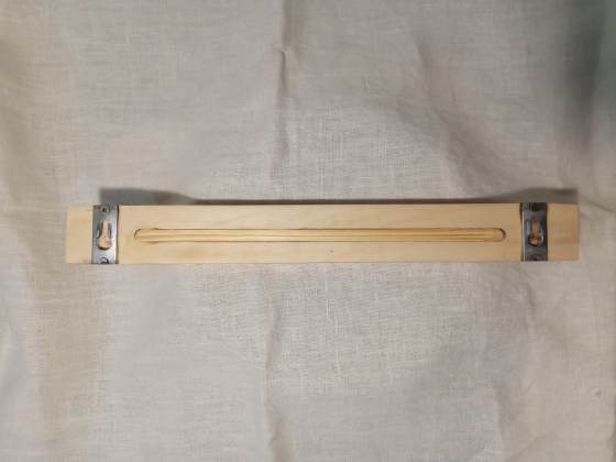 Магнитный держатель для ножей из дерева (клён)